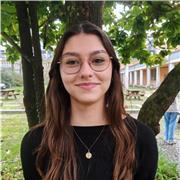 Cours de soutient scolaire d'enfants en primaire